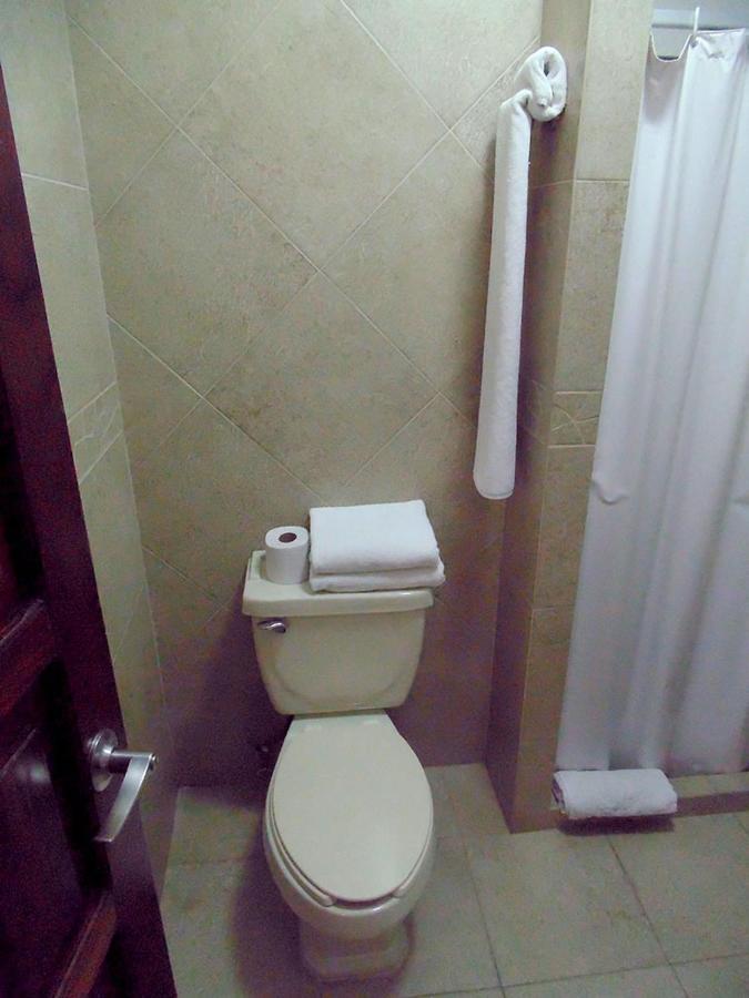 Hotel Hacienda Ciudad Guzman Dış mekan fotoğraf